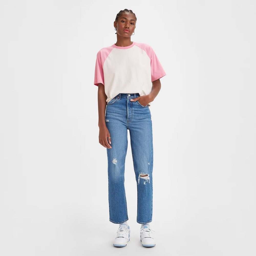 Levi Ribcage Straight Ankle Women’s Jeans Medium Wash